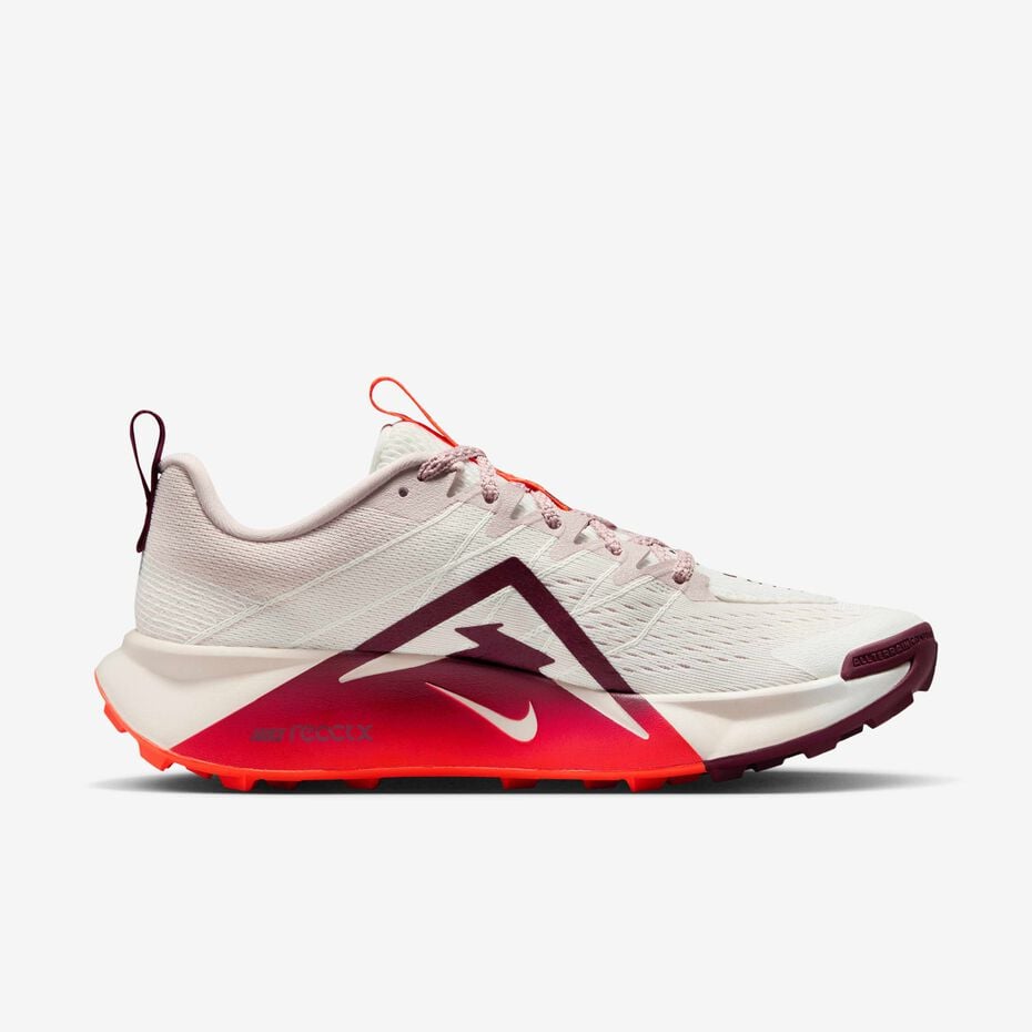 Nike Wildhorse 10 – Beige Sable & Rouge